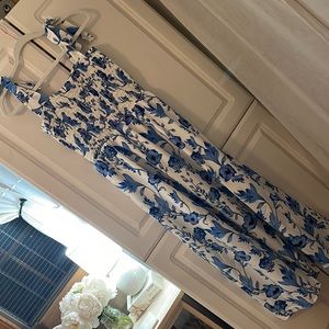 Stunning Tie Strap Floral Maxi Dress